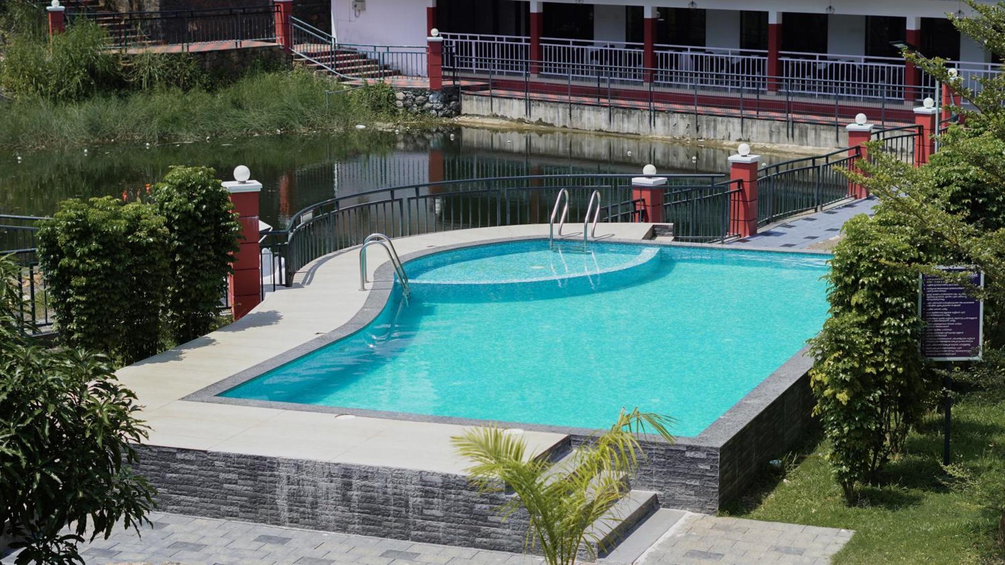 Rockdale Resort Nilambūr Екстериор снимка